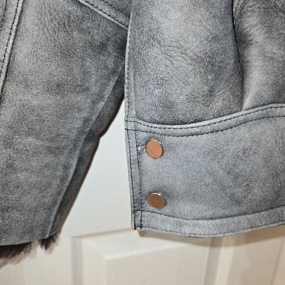 SANDRO Oversized Shearling Leather Jacket - Picture 7 of 11